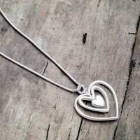Read JULIA ROSE Reviews